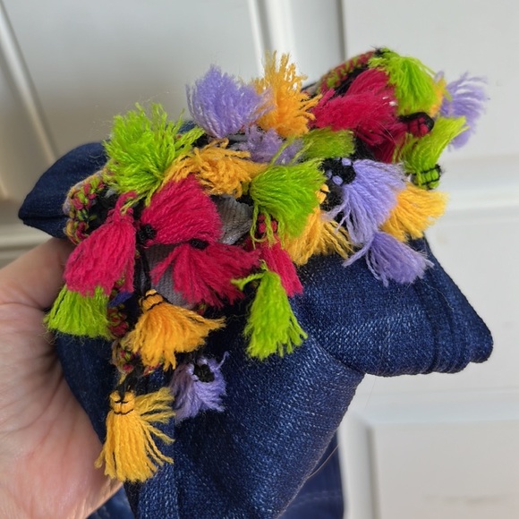 Novelty Stretch Pants - Picture 6 of 8